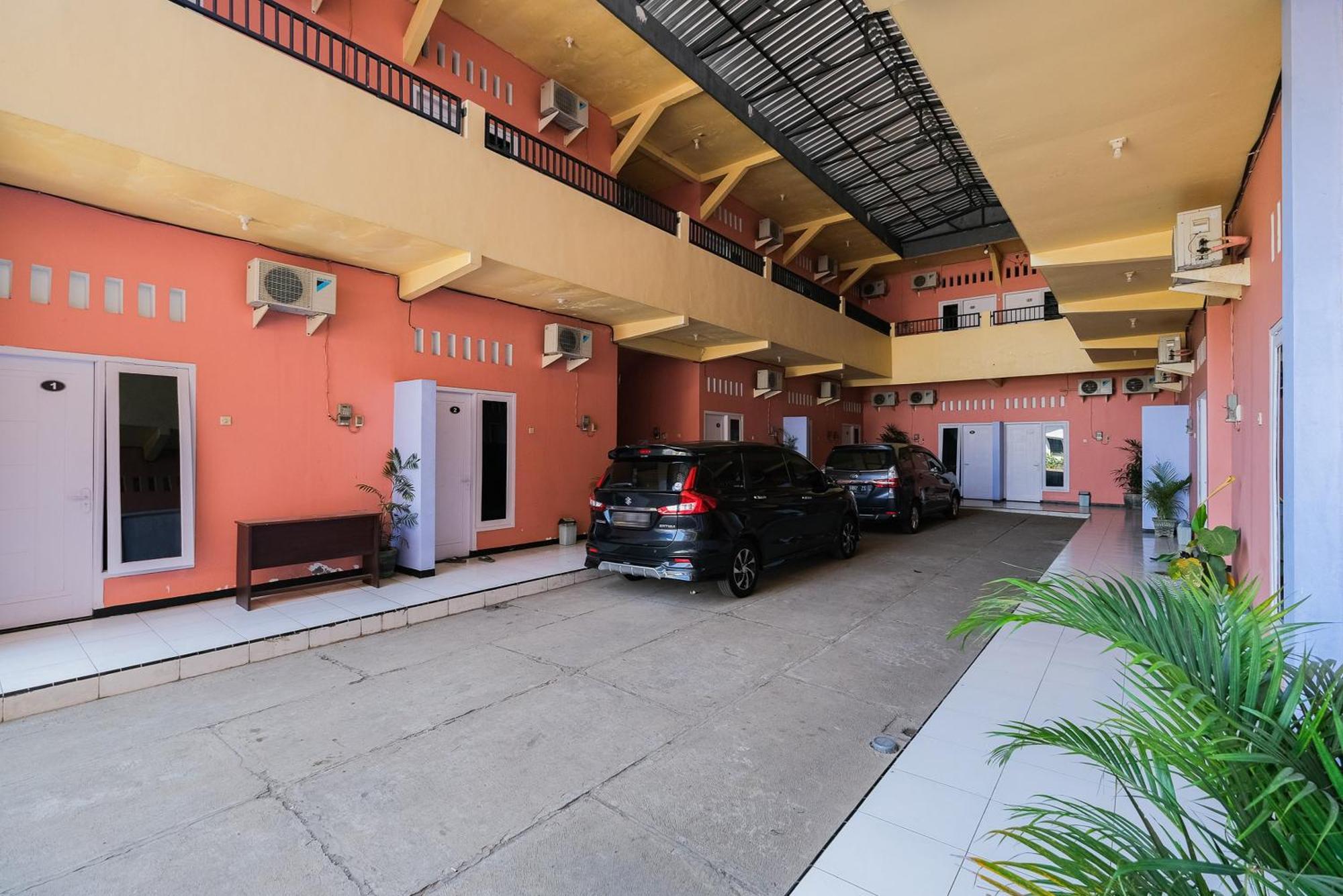 Reddoorz Syariah Near Rsud Tuban Hotel Tuban  Exterior photo